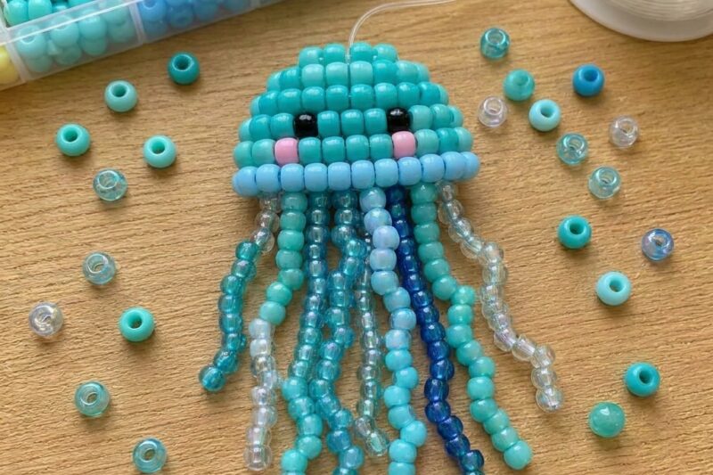 How to make a cute jellyfish with beads: 5 Fun Craft Ideas
