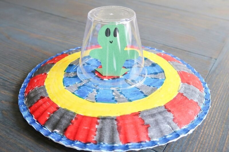 A robotic craft using toilet paper rolls: 10 Best Travel DIYs