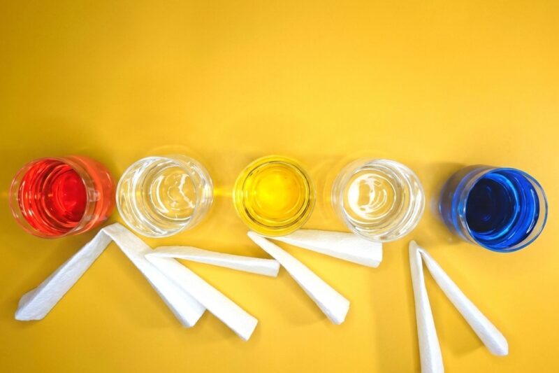 Water color transfer experiment for children: 10 Best STEM Ideas